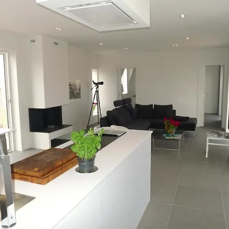 Panoramic Apartment *